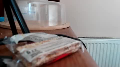 horny800 online show from April 24, 2026, 3:03 pm