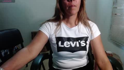 horny and daring online show from September 18, 2025, 12:18 pm