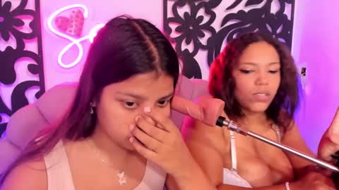 Snapshot of horny_babyss chatting on March 8, 2025, 1:06 am CATALINA Y LAURA online show from March 8, 2025, 1:06 am