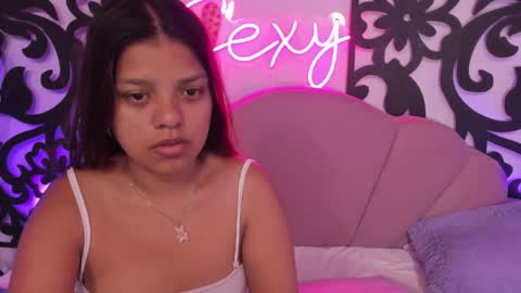 Snapshot of horny_babyss chatting on March 12, 2025, 11:20 am CATALINA Y LAURA online show from March 12, 2025, 11:20 am