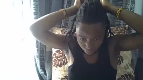 Leila online show from April 17, 2026, 11:35 am