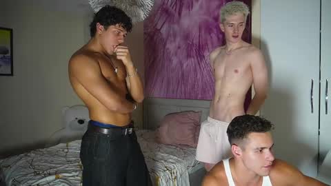 Extaz Athrey Howard online show from March 22, 2026, 6:11 pm