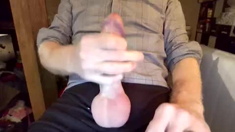 Snapshot of horny_hubby0077 chatting on May 29, 2026, 3:04 am Horny Hubby online show from May 29, 2026, 3:04 am