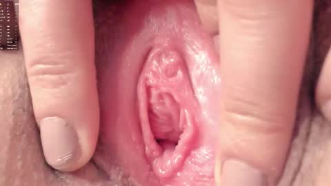 Snapshot of horny_moly chatting on March 8, 2025, 12:55 am The girl with butterfly lips online show from March 8, 2025, 12:55 am