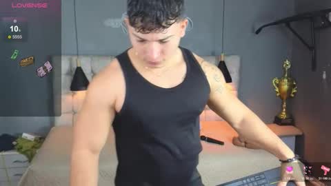 horny_nick18 online show from November 15, 2025, 10:34 am