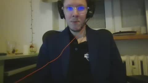 horny_pole online show from December 24, 2024, 2:10 am