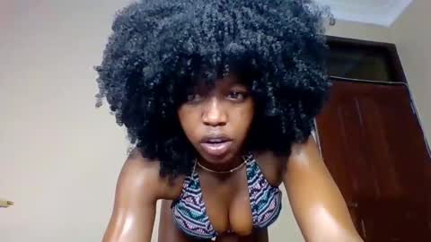 Snapshot of horny_squiter chatting on December 29, 2024, 8:58 pm horny_squiter online show from December 29, 2024, 8:58 pm