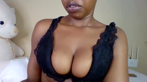 Snapshot of horny_squiter chatting on February 8, 2025, 9:35 am horny_squiter online show from February 8, 2025, 9:35 am