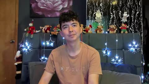 Alex and Camilo online show from December 27, 2024, 3:15 pm