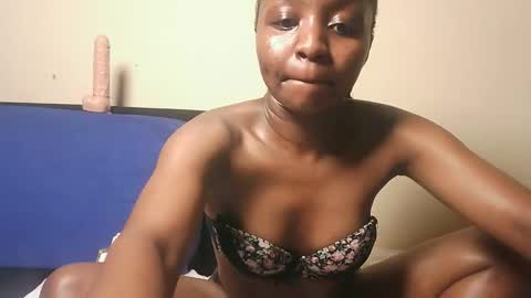 Snapshot of horny_wet_baby chatting on May 31, 2026, 2:57 pm Bellah online show from May 31, 2026, 2:57 pm