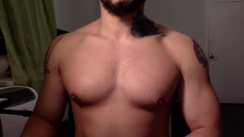 hornybbcxx online show from December 22, 2024, 1:01 am