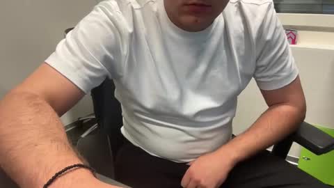 Snapshot of hornyboy95300 chatting on December 11, 2024, 4:31 pm hornyboy95300 online show from December 11, 2024, 4:31 pm