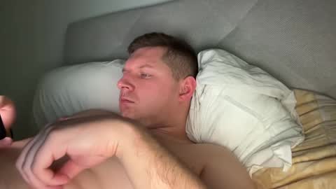 Snapshot of hornyboy95300 chatting on December 27, 2024, 11:28 am hornyboy95300 online show from December 27, 2024, 11:28 am