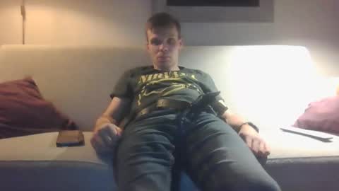 hornyboyivar online show from October 31, 2025, 5:47 pm