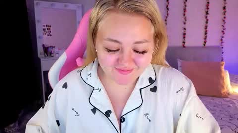 HornyCakee online show from October 16, 2025, 12:28 pm