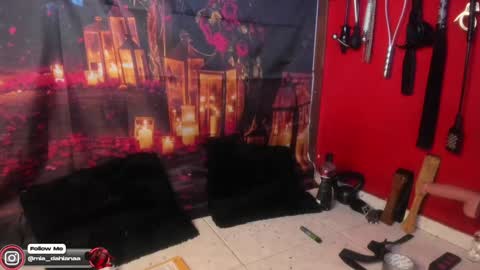 Mia Dahianaa   2  hornydahianax online show from December 16, 2024, 3:19 am