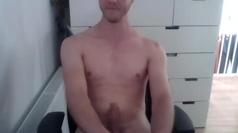 Snapshot of hornydutchmen69 chatting on May 25, 2026, 2:23 pm hornydutchman69 online show from May 25, 2026, 2:23 pm