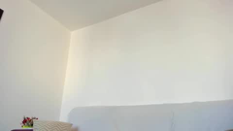 Emma online show from February 20, 2025, 9:22 am