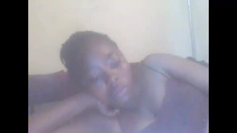 hornygal001 online show from December 1, 2025, 5:56 am