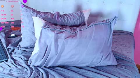 Valentina  online show from January 17, 2025, 3:53 pm