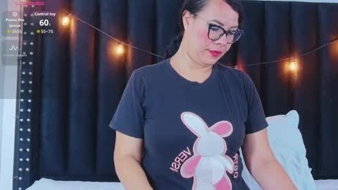 Natasha  online show from October 12, 2025, 11:53 am