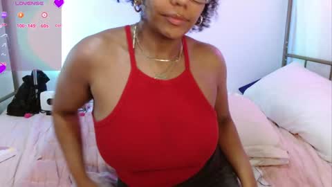 Snapshot of hornylittlehoney chatting on December 14, 2024, 10:02 am Horny Little Honey online show from December 14, 2024, 10:02 am