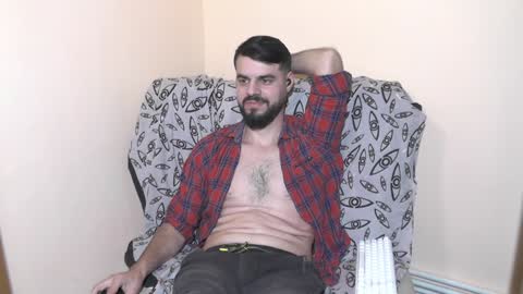 Snapshot of hornymaster93 chatting on December 15, 2024, 7:53 pm hornymaster online show from December 15, 2024, 7:53 pm