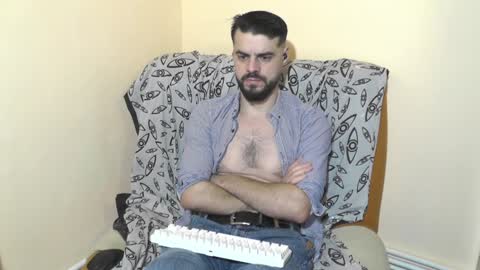 Snapshot of hornymaster93 chatting on December 25, 2024, 4:00 pm hornymaster online show from December 25, 2024, 4:00 pm