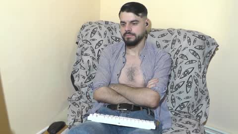 Snapshot of hornymaster93 chatting on December 26, 2024, 3:06 am hornymaster online show from December 26, 2024, 3:06 am