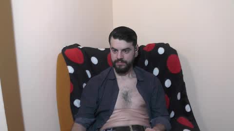 Snapshot of hornymaster93 chatting on March 6, 2025, 2:19 am hornymaster online show from March 6, 2025, 2:19 am