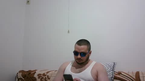 Snapshot of hornymonkey991 chatting on May 4, 2026, 6:04 pm hornymonkey991 online show from May 4, 2026, 6:04 pm