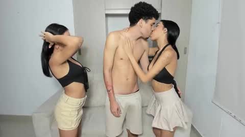 CLOE LONG BLACK HAIR - HARPPER BROWN HAIR online show from November 17, 2025, 12:16 am