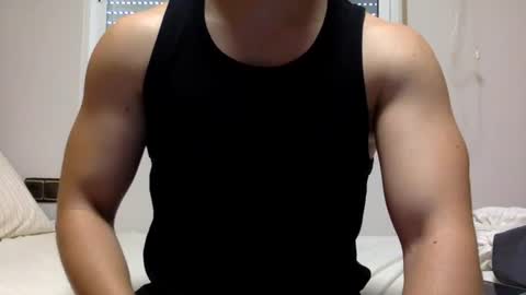hornyspaniard93 online show from July 17, 2026, 4:56 pm