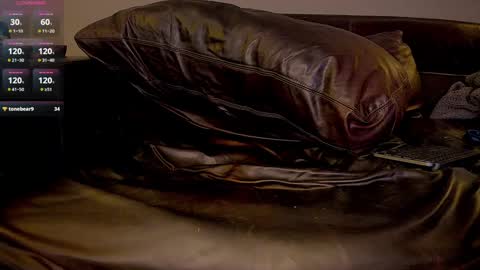 hornyupstate online show from December 15, 2024, 5:53 pm