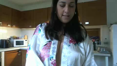 Snapshot of hornywifebbw chatting on December 10, 2024, 11:43 am Mary Coelho online show from December 10, 2024, 11:43 am