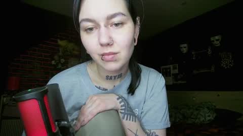 Snapshot of horror_circus chatting on May 14, 2026, 4:41 am Messalina Horror online show from May 14, 2026, 4:41 am