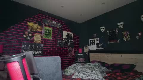 Snapshot of horror_circus chatting on May 16, 2026, 2:30 am Messalina Horror online show from May 16, 2026, 2:30 am