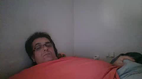 Snapshot of hot1nude1swinger chatting on October 6, 2025, 9:51 am hot1nude1swinger online show from October 6, 2025, 9:51 am