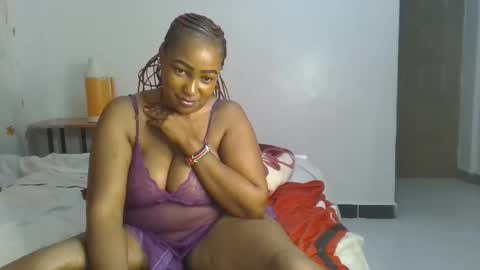 hot326 online show from September 17, 2025, 10:00 pm