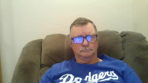 hot4tightholes online show from December 18, 2024, 6:14 pm