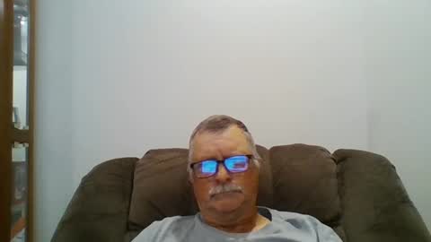 hot4tightholes online show from October 3, 2025, 1:08 pm