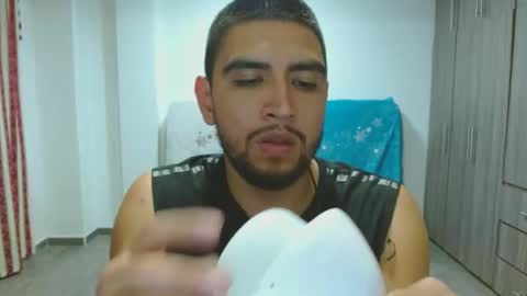 hot__husbands online show from April 8, 2026, 2:00 am