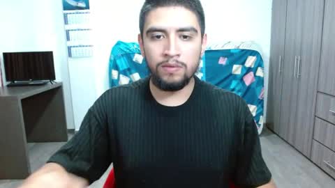 Snapshot of hot__husbands chatting on May 20, 2026, 2:07 am hot__husbands online show from May 20, 2026, 2:07 am