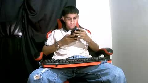 hot__mechanic online show from July 5, 2026, 2:24 pm