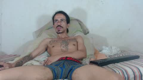 Snapshot of hot_and_complacent chatting on July 9, 2026, 8:02 pm Private open online show from July 9, 2026, 8:02 pm