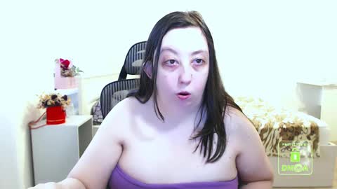 Lila online show from March 3, 2025, 1:09 pm