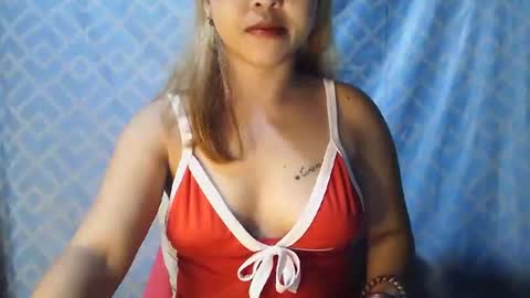 Snapshot of hot_asian69x chatting on February 19, 2026, 3:19 pm hot_asian69x online show from February 19, 2026, 3:19 pm