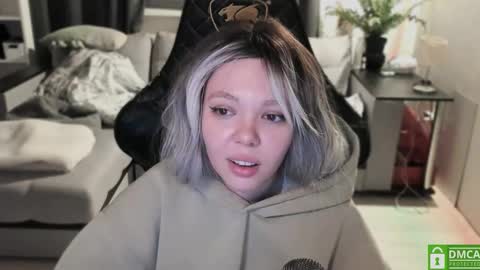   online show from December 1, 2024, 9:48 pm