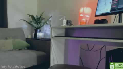   online show from February 8, 2025, 5:08 pm