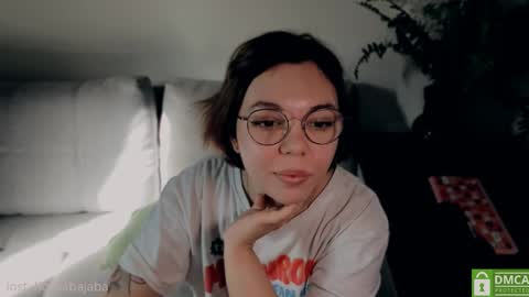   online show from March 5, 2025, 12:00 pm